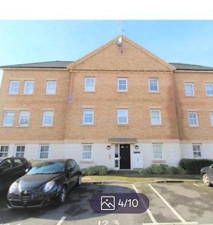 Nice 2 Bed Apartment Londra Esterno foto
